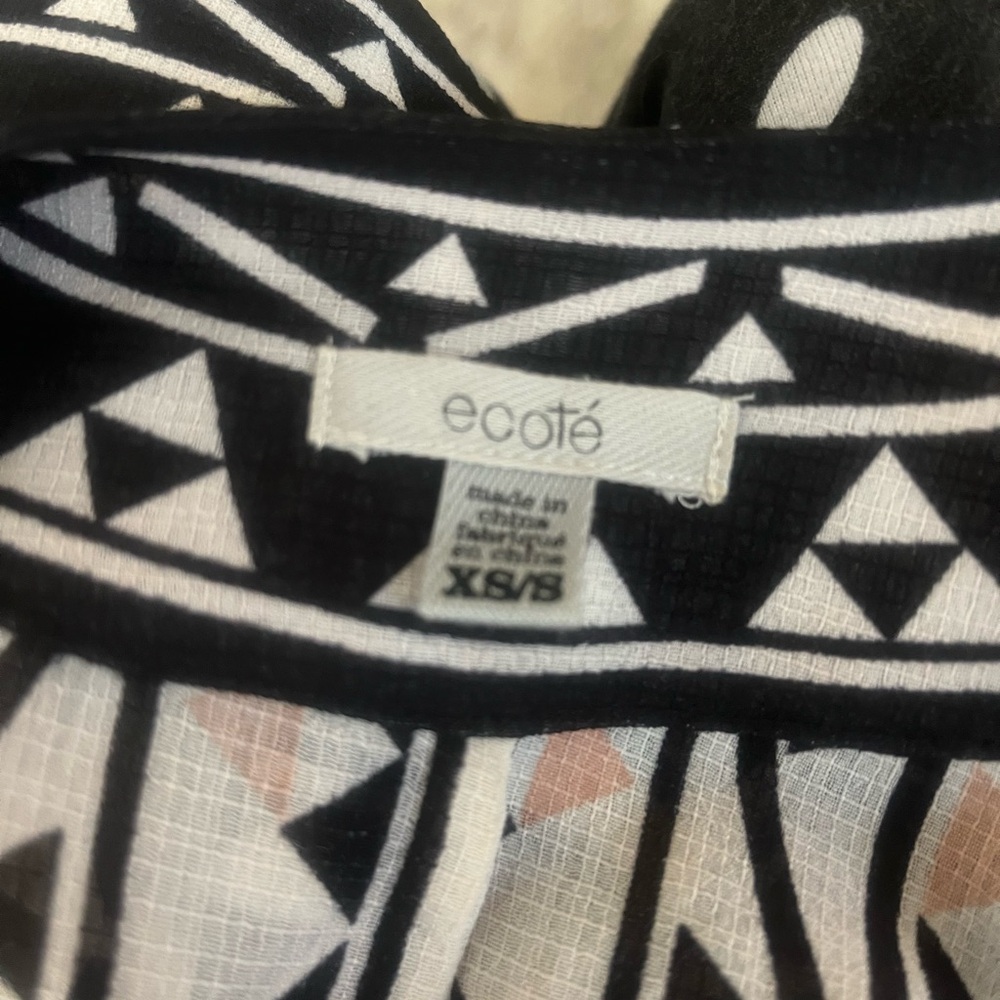 Ecotè Aztec kimono - Picture 3 of 4